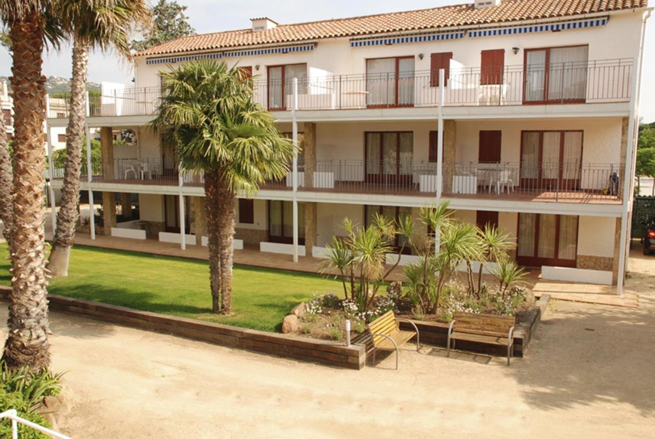 Apartaments Margarita Sabina Pinell Платжа-д'Ару Екстер'єр фото